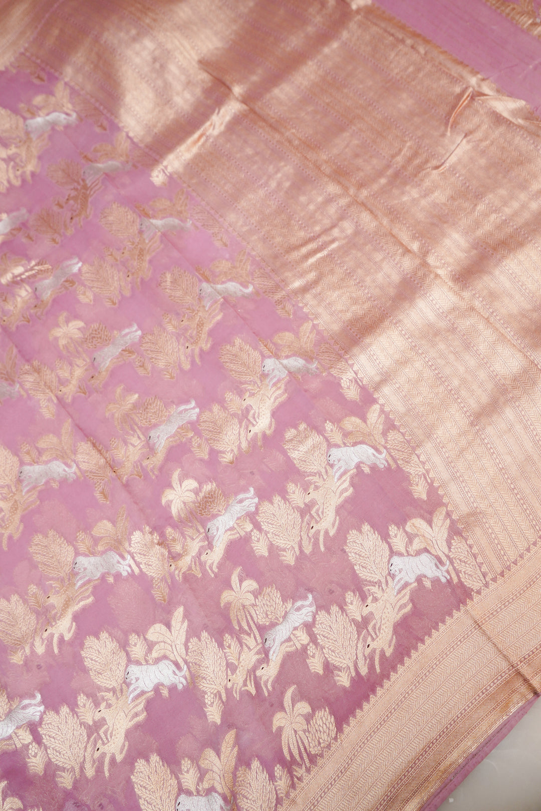 Lavender Pure Georgette Shikargah Saree with Zari Weave Animal Motifs