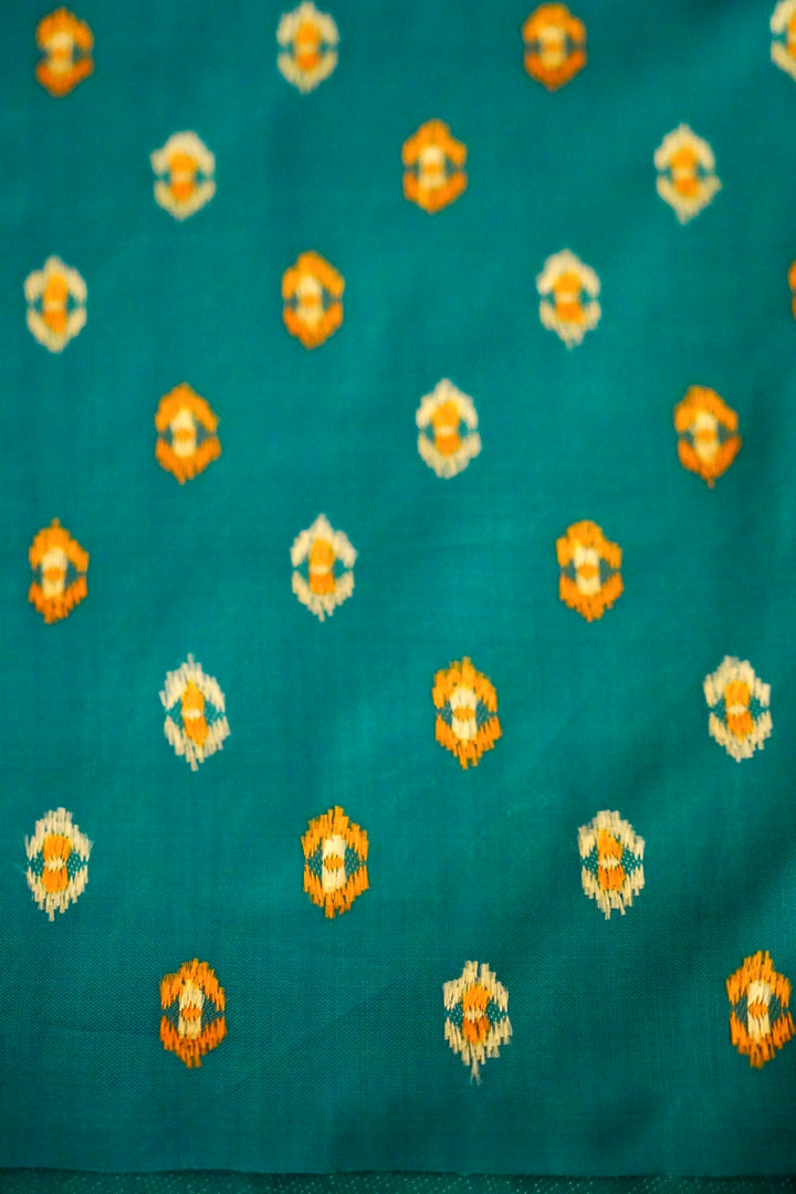 Rama Green Banarasi Silk Saree with Kanjivaram Bandhani Pattern
