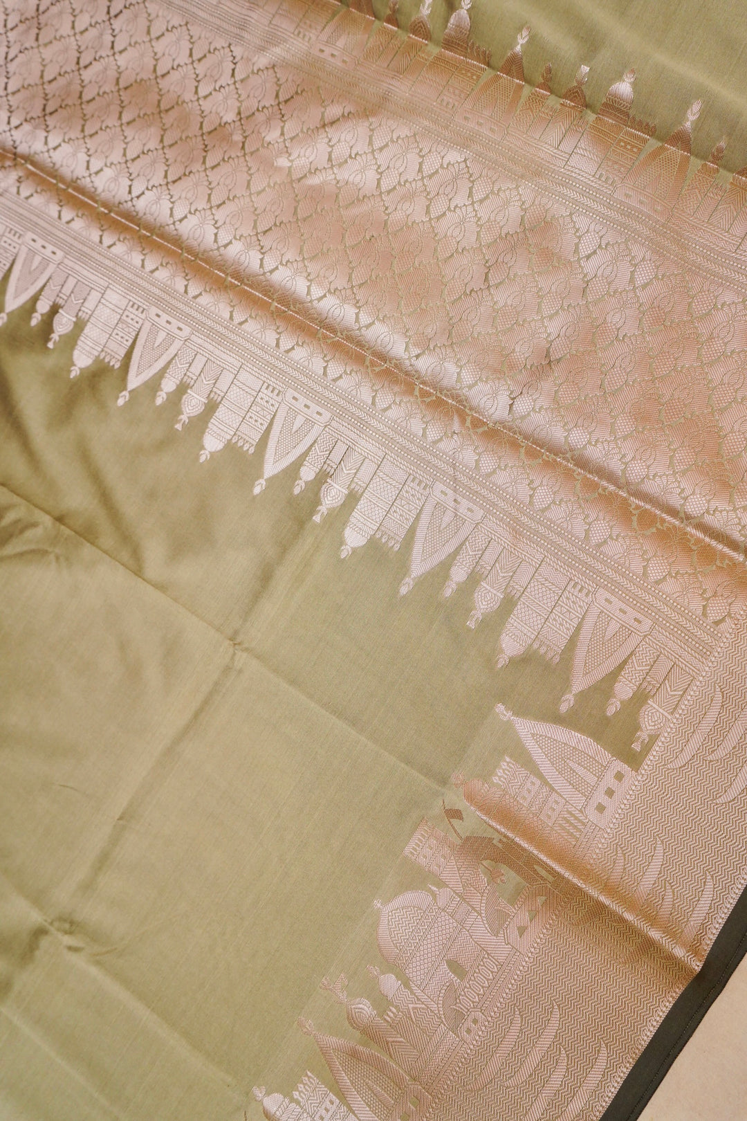 Olive Heritage Banarasi Modal Silk Ghat Design Saree View 2