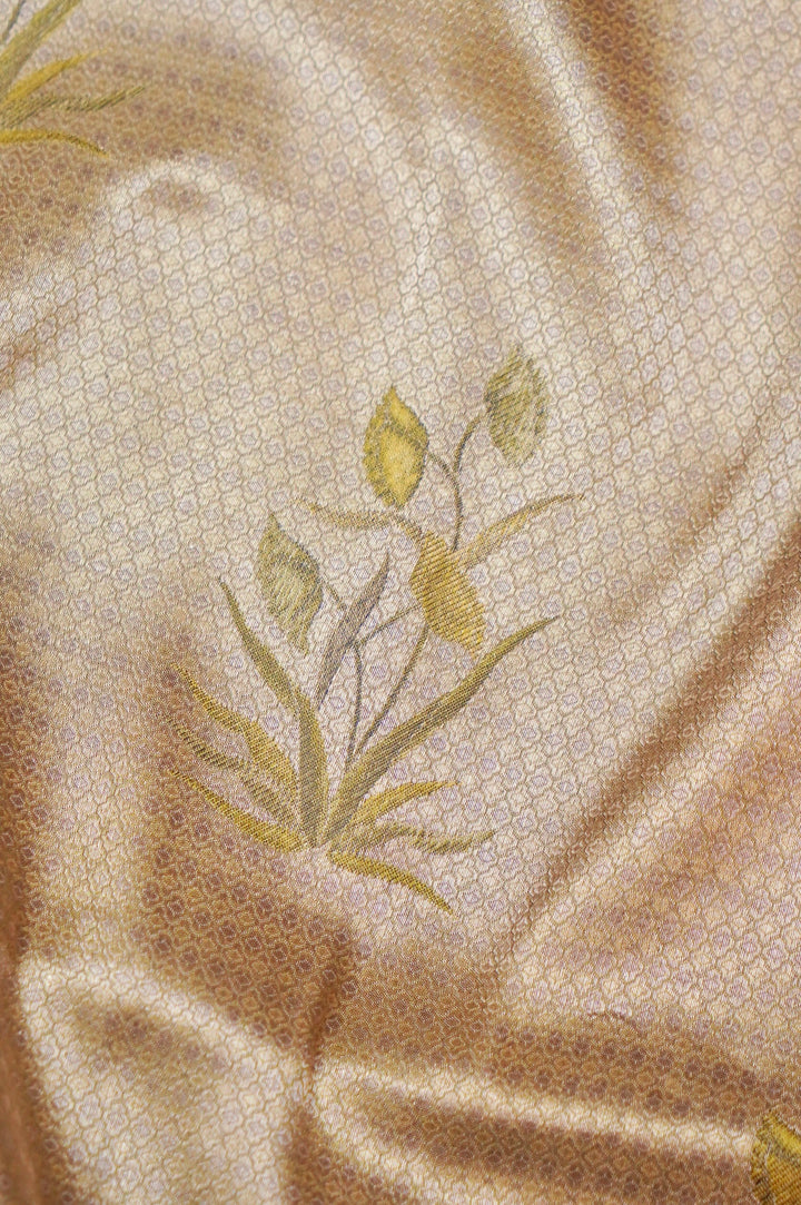 Pure Katan Silk Pista Green Banarasi Saree – Handcrafted Tanchoi Weave with Beautiful Figure Patterns