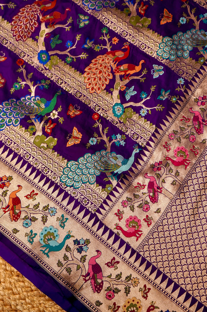 Handwoven Banarasi Pure Meenakari Shikargah Peacock Motif Katan Silk Saree View 3