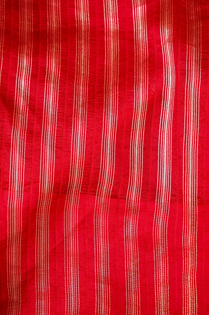 Scarlet Safari Elegance Pink Pure Handloom Silk Saree with Animal Weaving