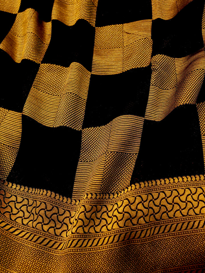 Luxury Navy Blue Banarasi Khaddi Georgette Saree with Exquisite Zari Weave Checks