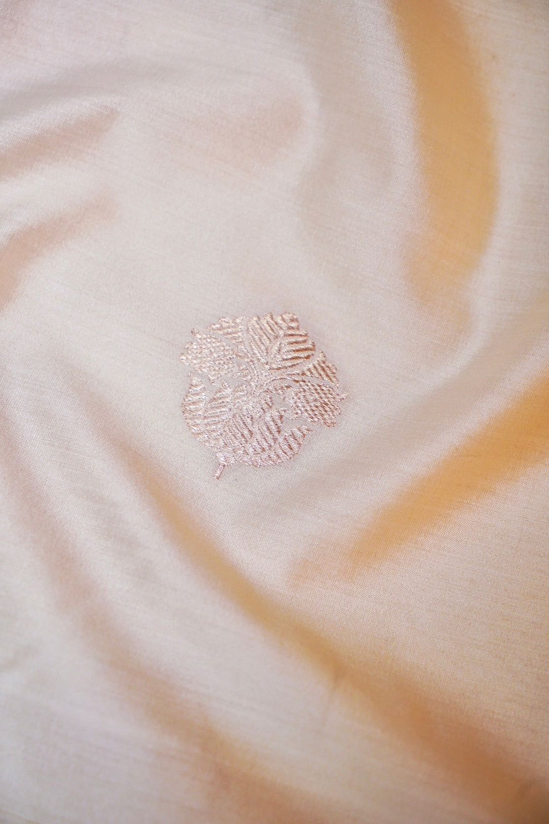 Handwoven Dyeable Pure Katan Silk Fabric with Kadhua Booti