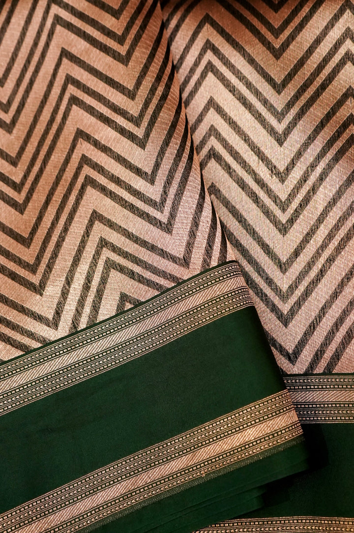 Emerald Soirée – Green Pure Handloom Organza Brocade Silk Patli Saree
