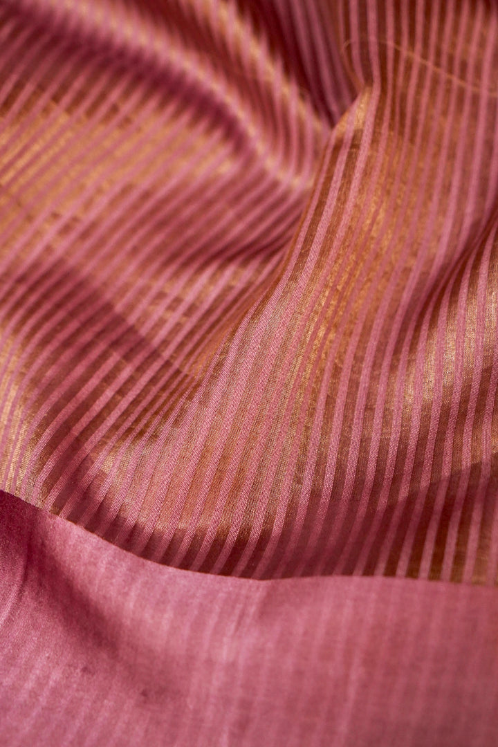 Mauve Pink Stripe Luxe Banarasi Tissue Silk Saree View 4