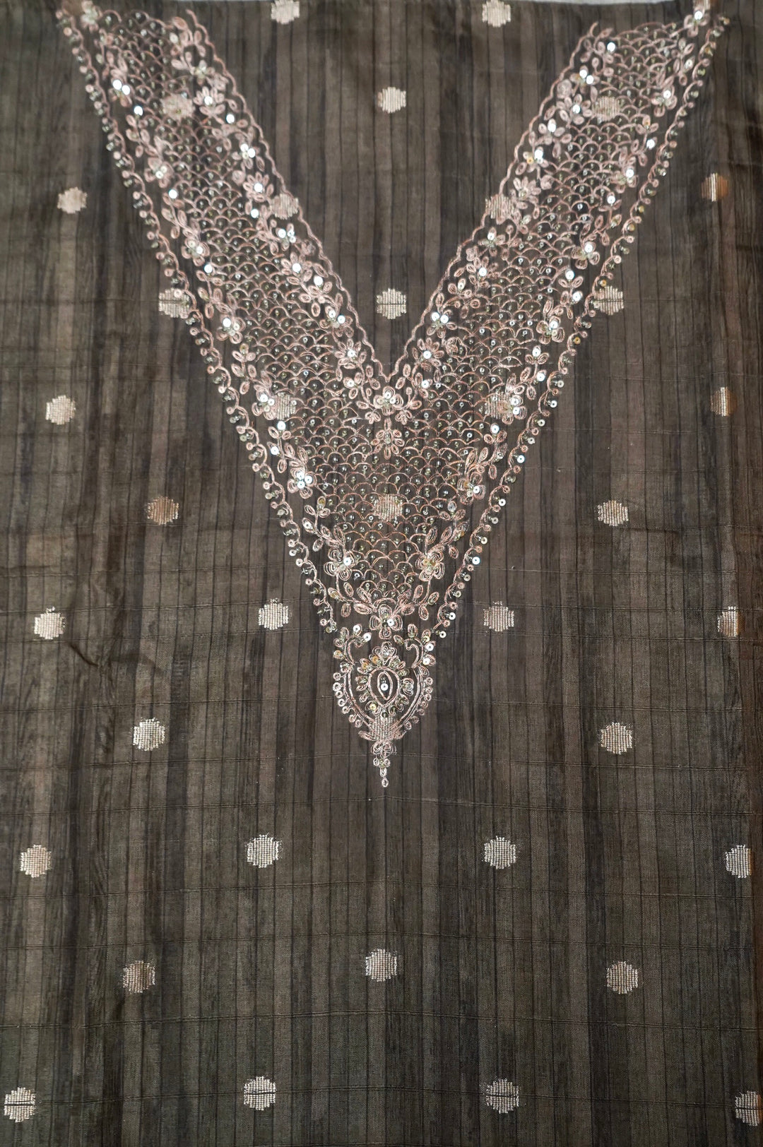 Mehndi Green Chanderi Silk Suit Set with Pitta Zari Embroidery View 5