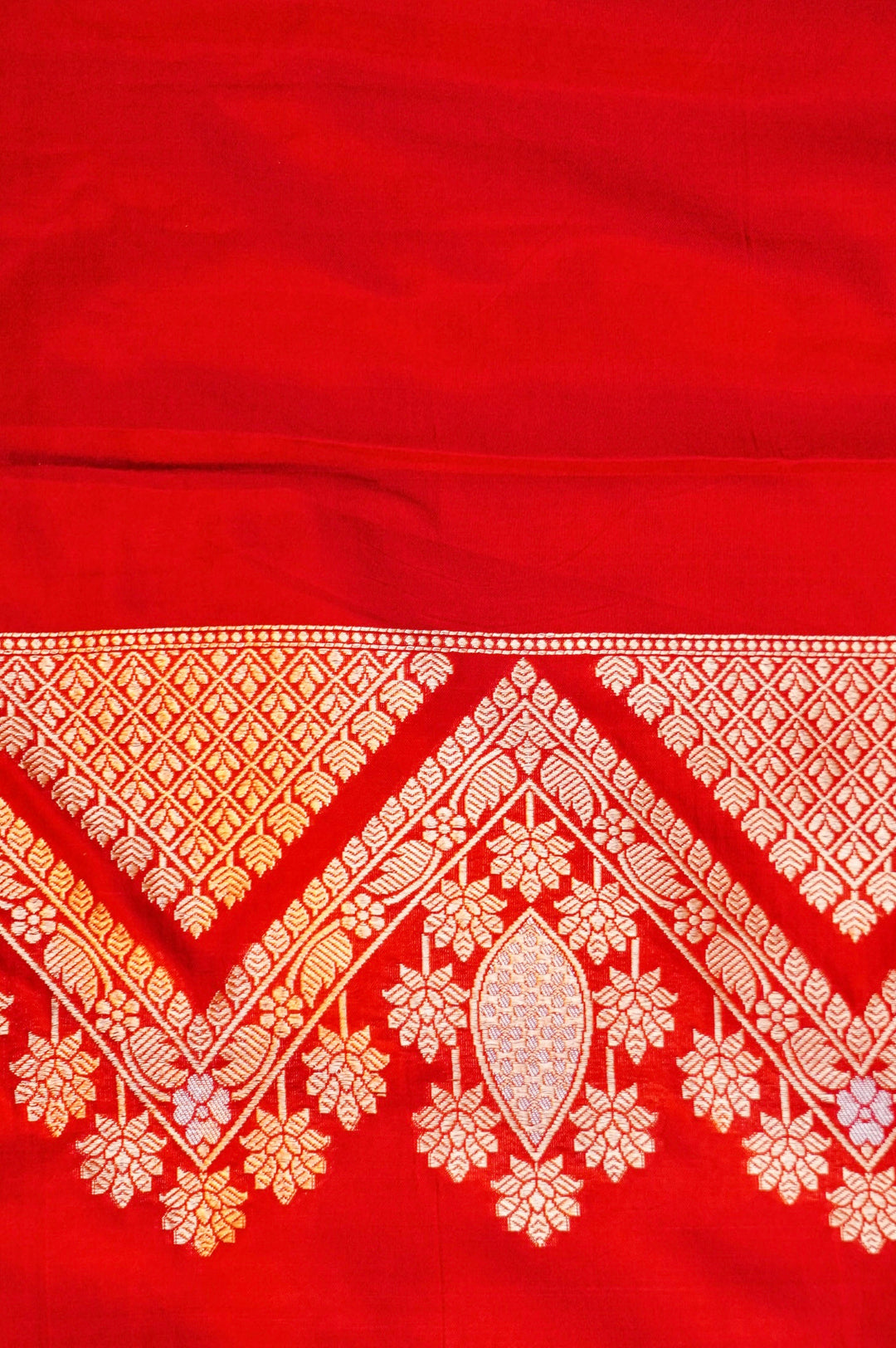Regal Red Bridal Banarasi Pure Katan Silk Meenakari Jangla Saree