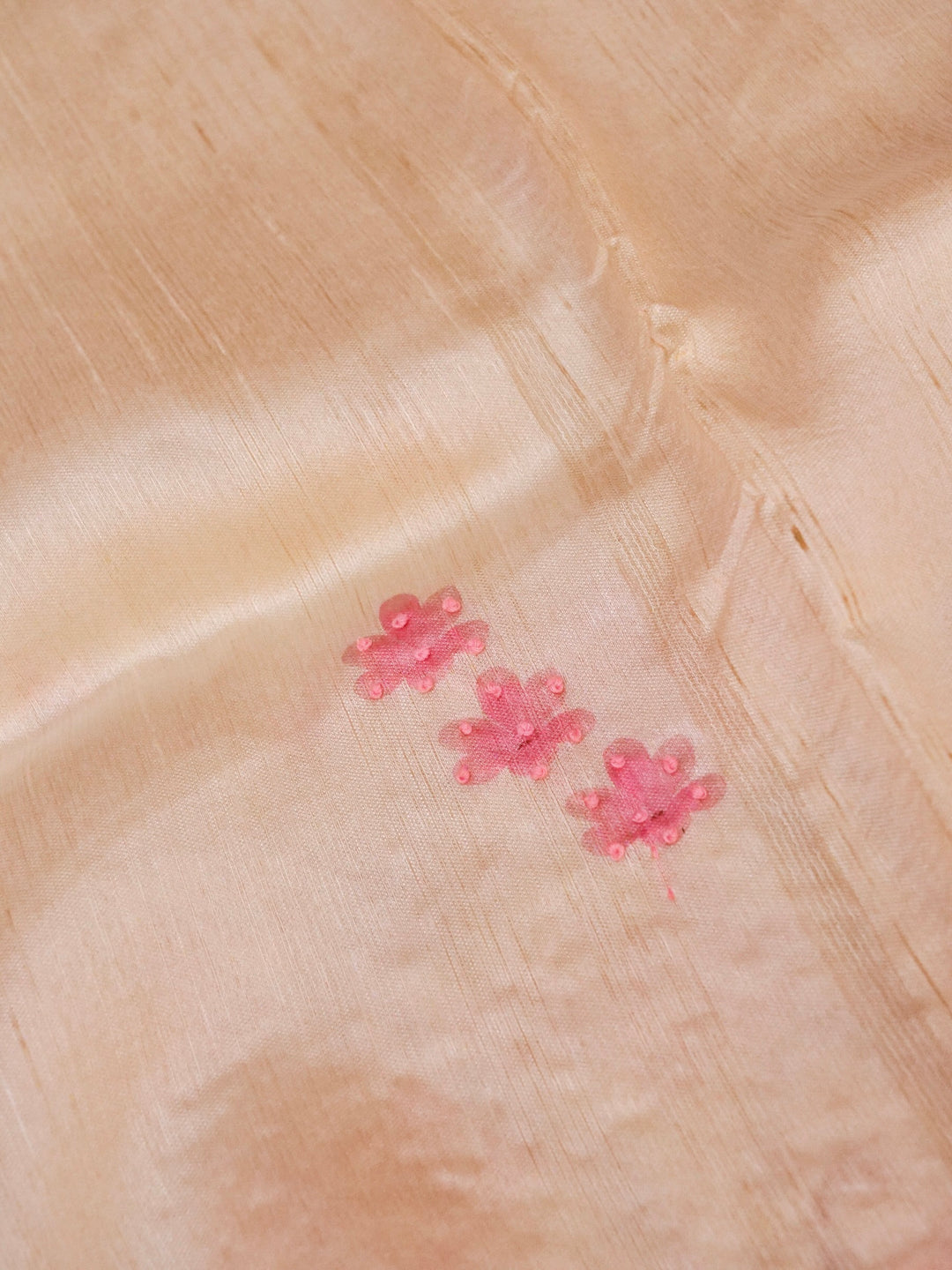 Off White Ghicha Silk Saree with Hand Kantha Embroidery View 2