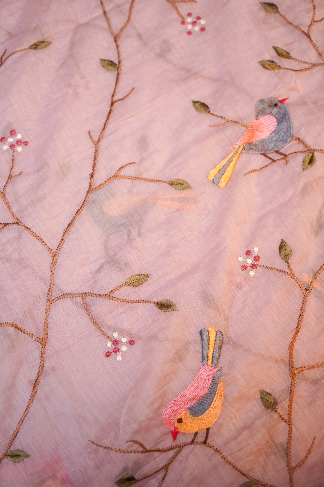 Lavender Chanderi Silk Suit Set with Thread Embroidery Work