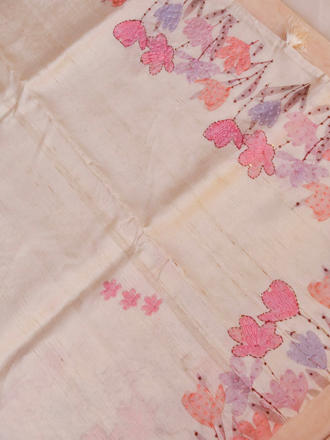 Off White Ghicha Silk Saree with Hand Kantha Embroidery View 5