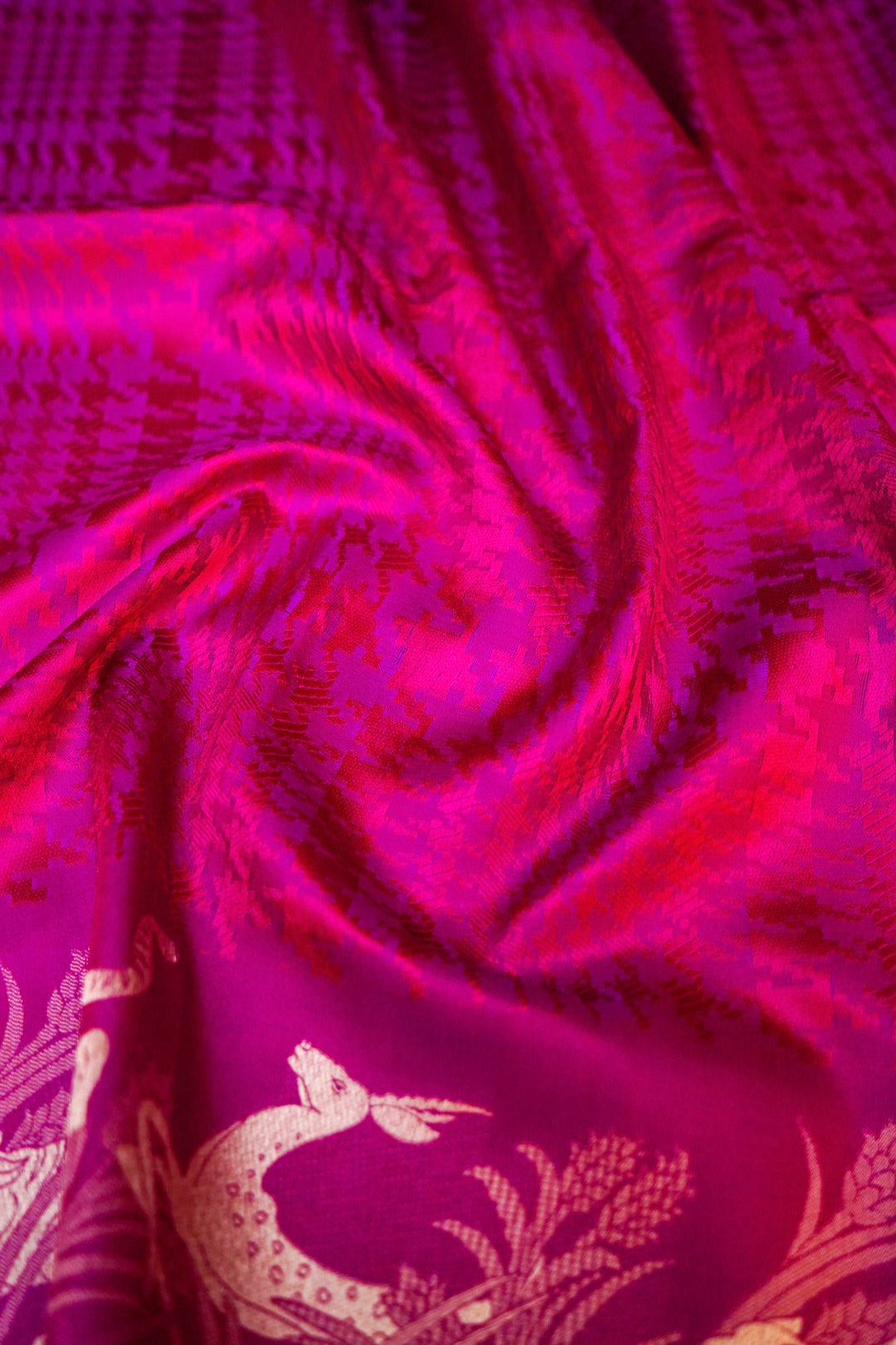 Magenta Handwoven Banarasi Pure Katan Silk Saree with Shikargah Zari Border & Pallu