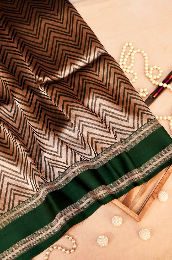 Emerald Soirée – Green Pure Handloom Organza Brocade Silk Patli Saree