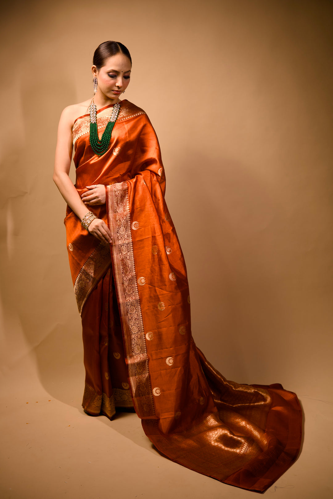 Sonakshi Sinha Inspired Rust Orange Pure Katan Silk Chand Boota Banarasi Saree View 6