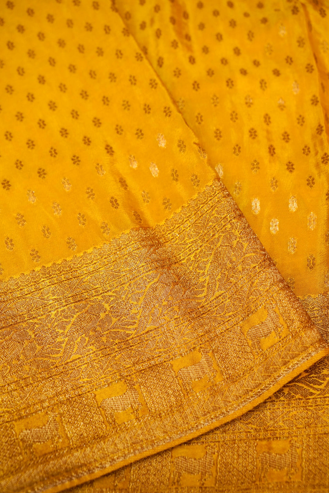 Antique Zari Weave Yellow Haldi Wear Pure Chinon Georgette Pichwai Saree