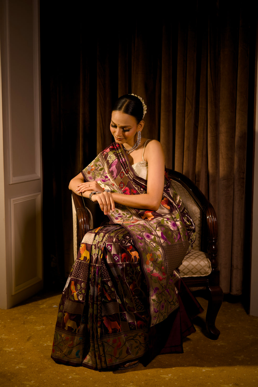 Handwoven Banarasi Pure Katan Silk Meenakari Shikargah Saree View 2