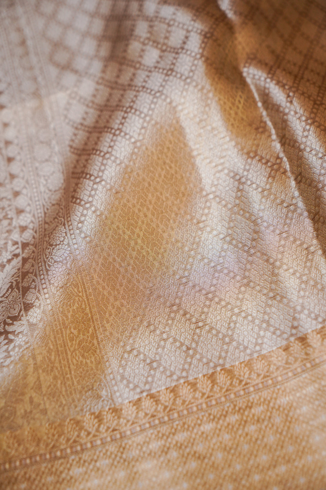 Mauve Majesty Pure Brocade Katan Silk Banarasi Saree View 6