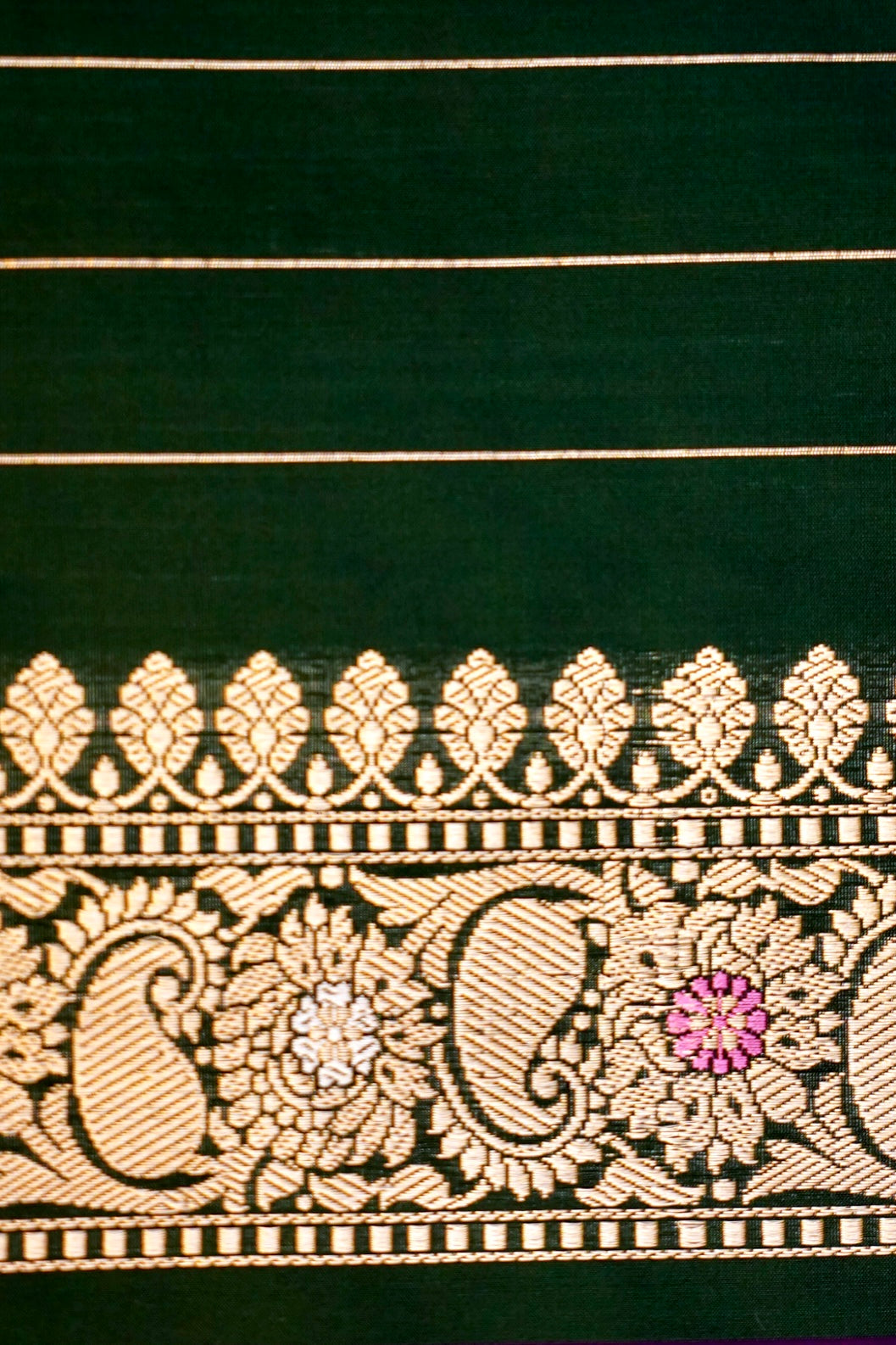 Bottle Green Pure Handloom Katan Silk Kadwa Banarasi Saree with Meenakari Motifs