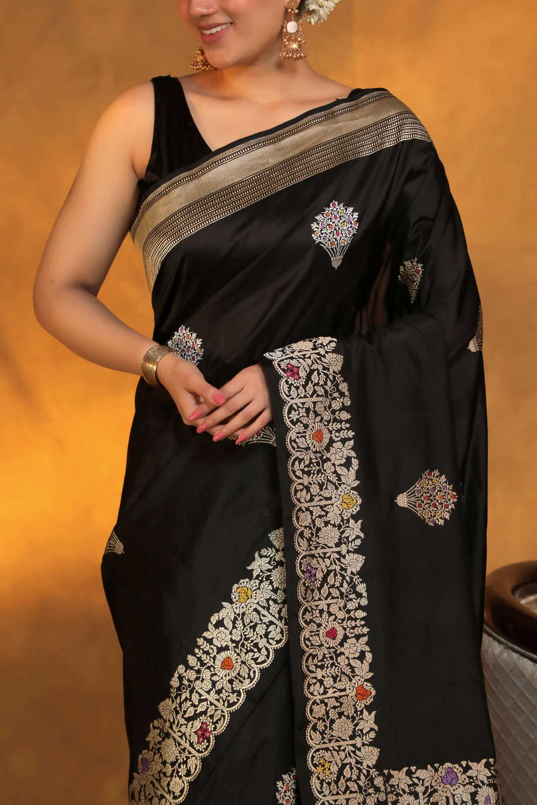 Handwoven Banarasi Black Pure Katan Silk Sona Rupa Meenakari Saree Closeup View