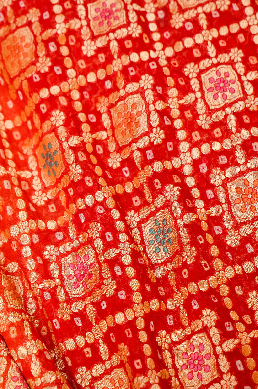 Victoria German Silver Coins Embellishment Handwoven Meenakari Pure Khaddi Bandhani Saree View 5