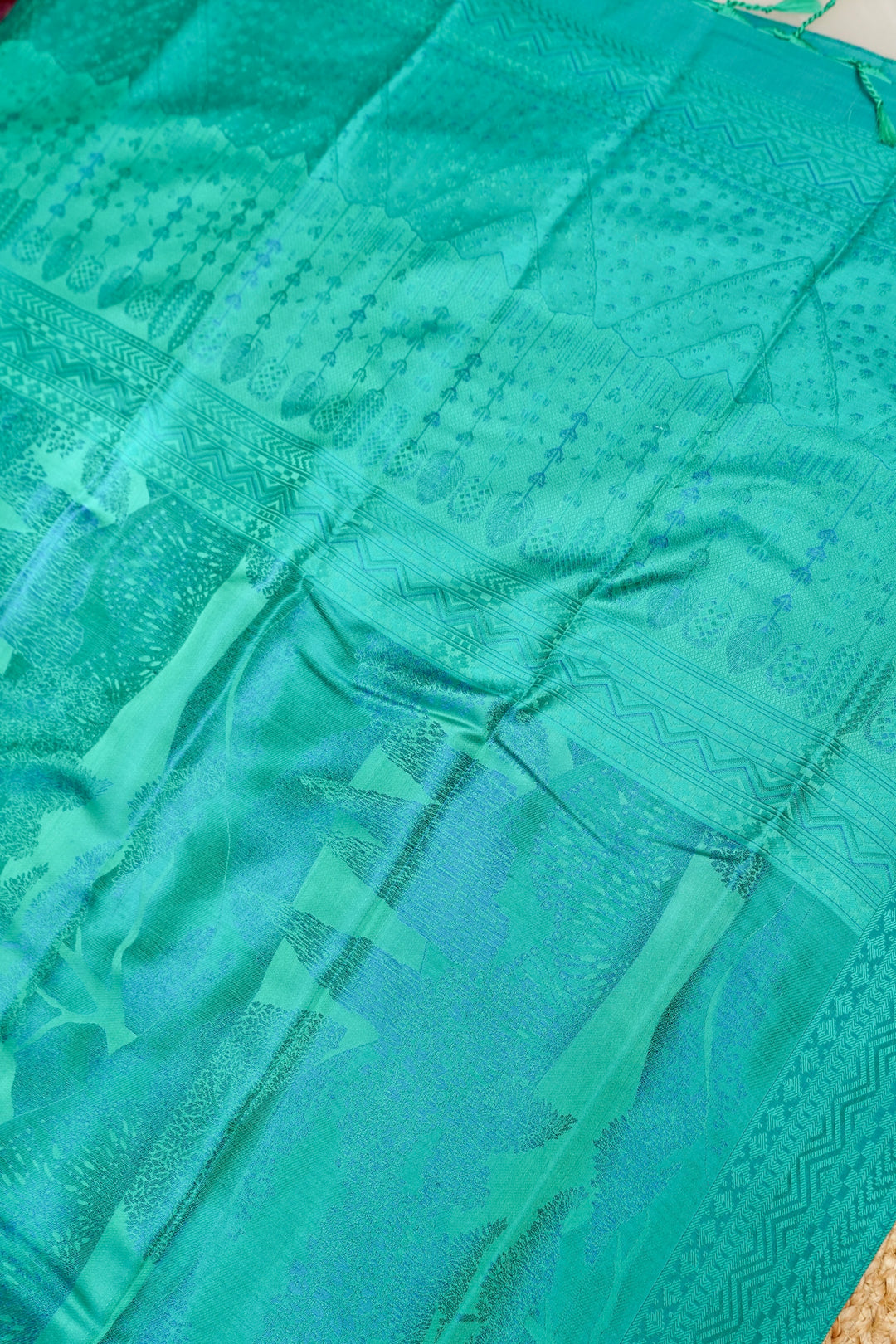 Sage Green Handwoven Pure Banarasi Tanchoi Silk Saree