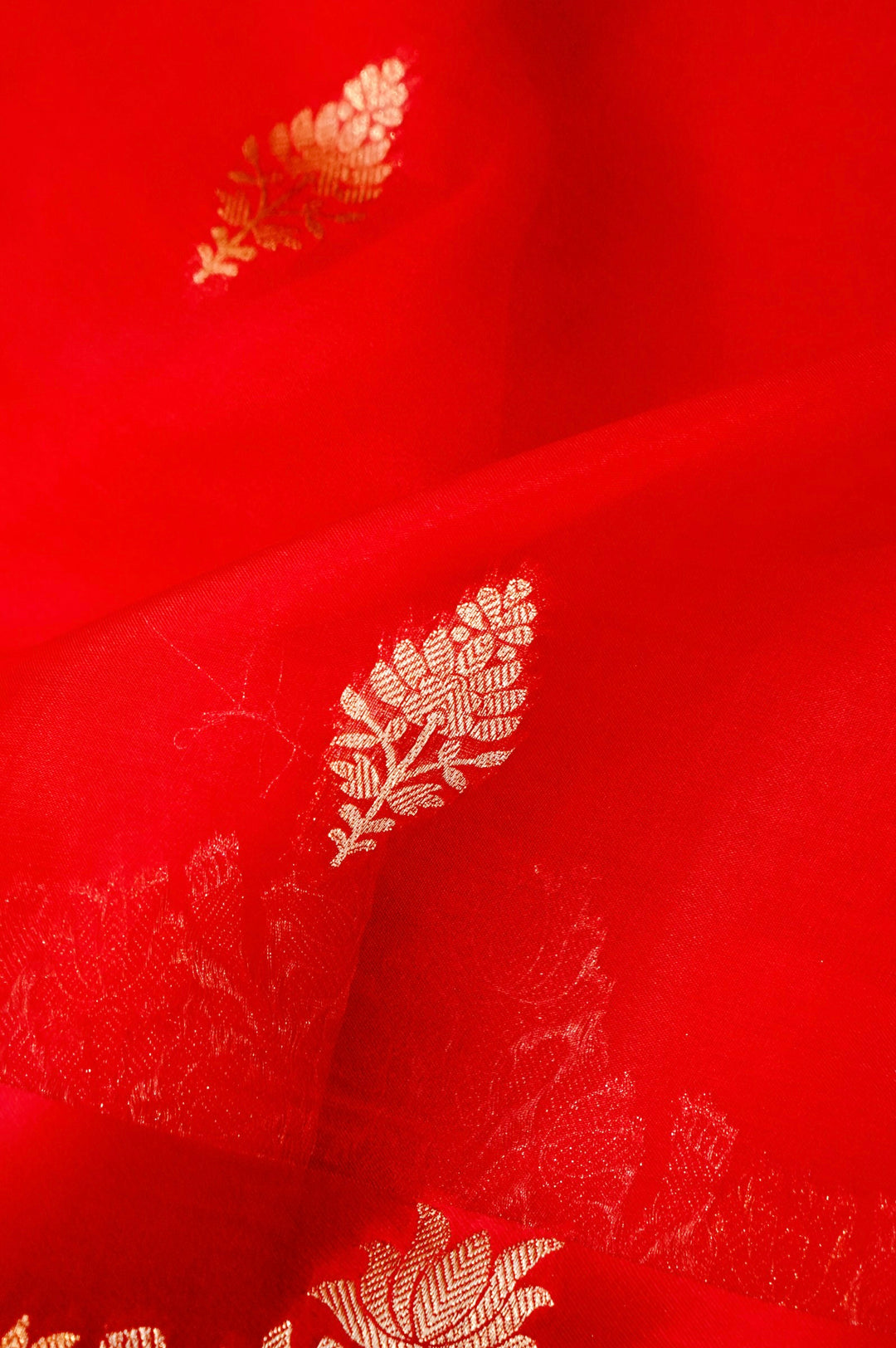 Regal Red Wedding Wear Sonaroopa Muslin Organza Bridal Saree