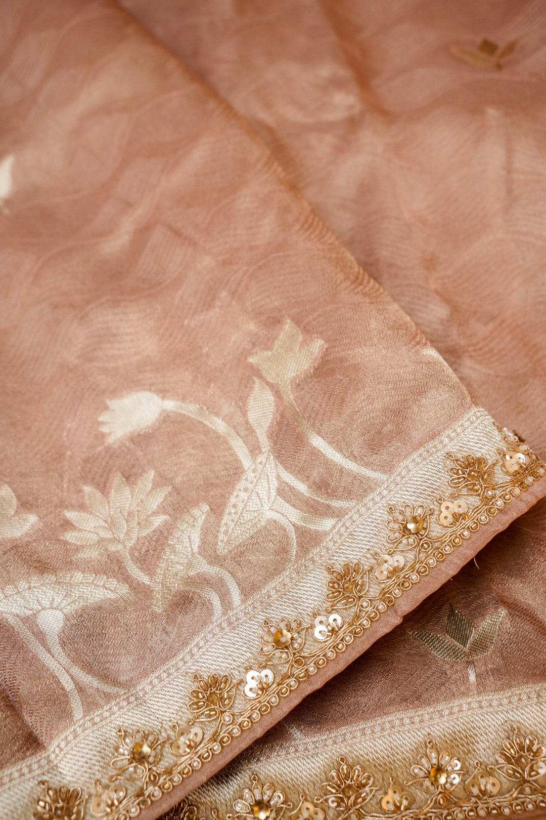 Rose Pink Tissue Silk Pichwai Inspired Sona Rupa Zari Weave Saree View 4