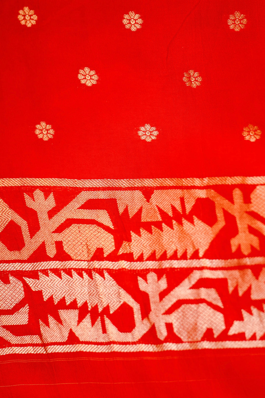 Majestic Red Sonaroopa Muslin Organza Bridal Saree Collection