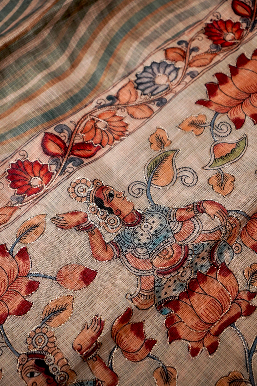 Festive Kota Check Saree with Aari Tari Detailing Pichwai Kalamkari Border View 5