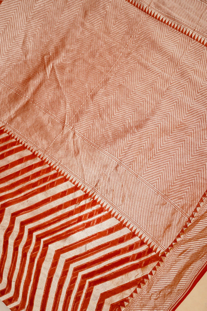 Red Handloom Pure Khaddi Georgette Chevron Pattern Saree View 2