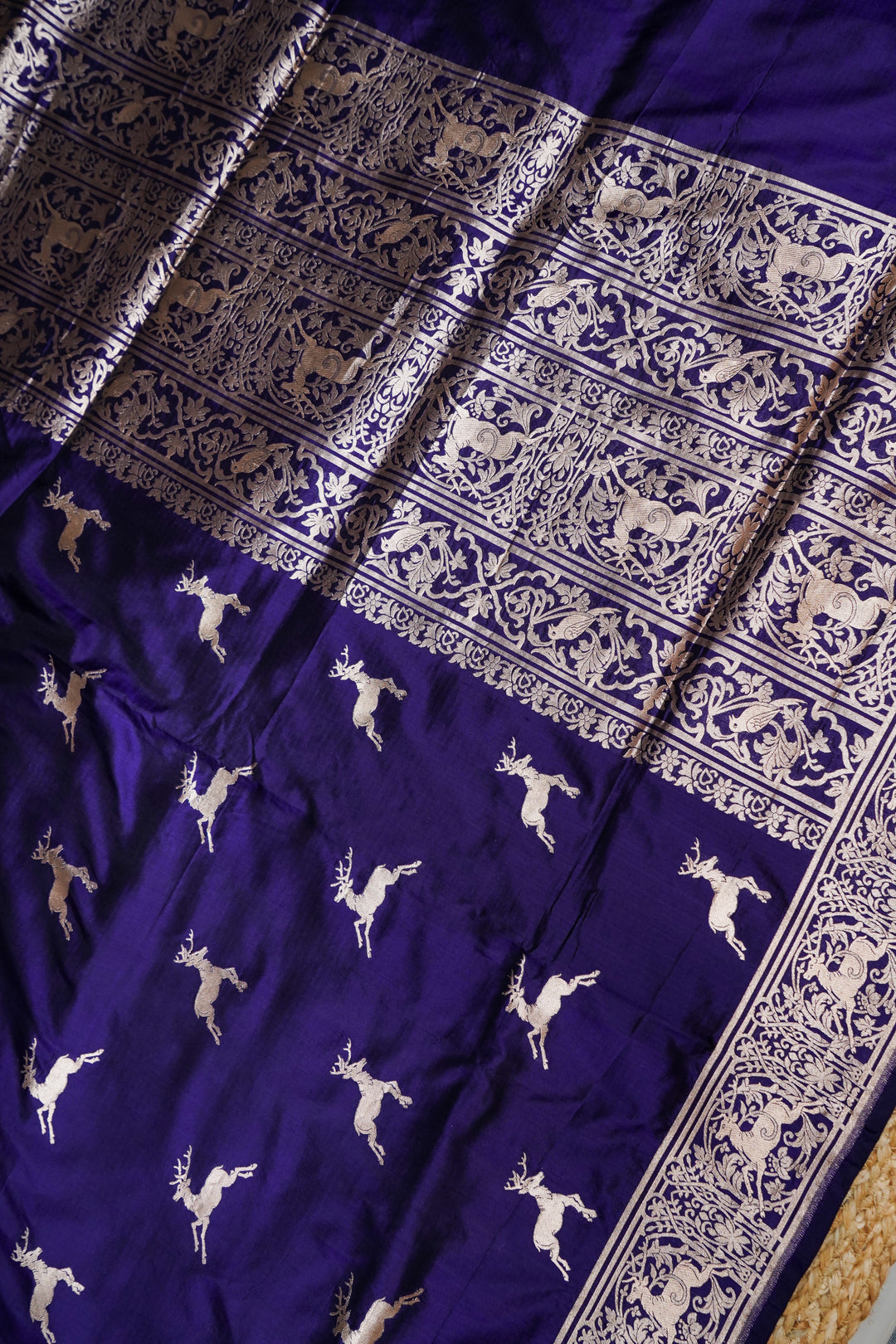 Navy Blue Handwoven Banarasi Pure Katan Silk Deer Motif Saree