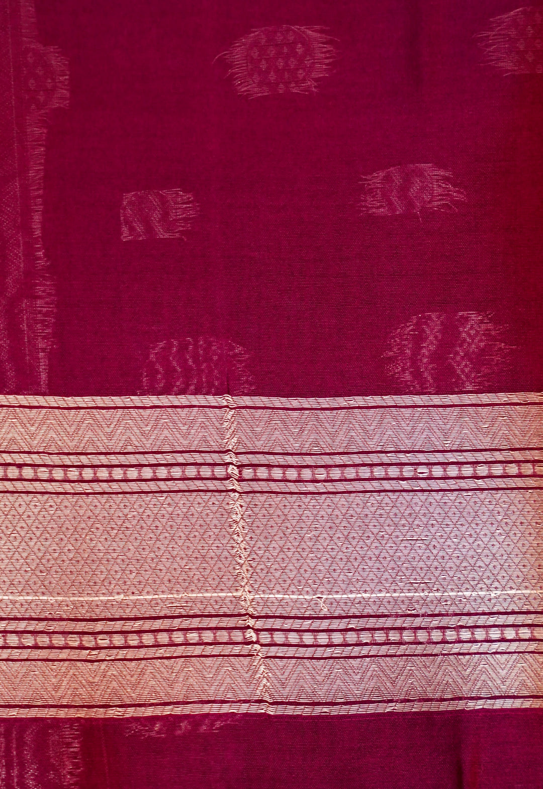 Wine Elegance – Pure Katan Silk Handloom Contemporary Banarasi Madhubala Weaving Saree