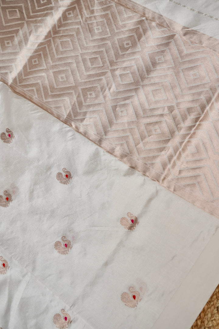 Handwoven Banarasi Pure Puna Silk Saree with Zari Woven Meenakari Peacock Motifs