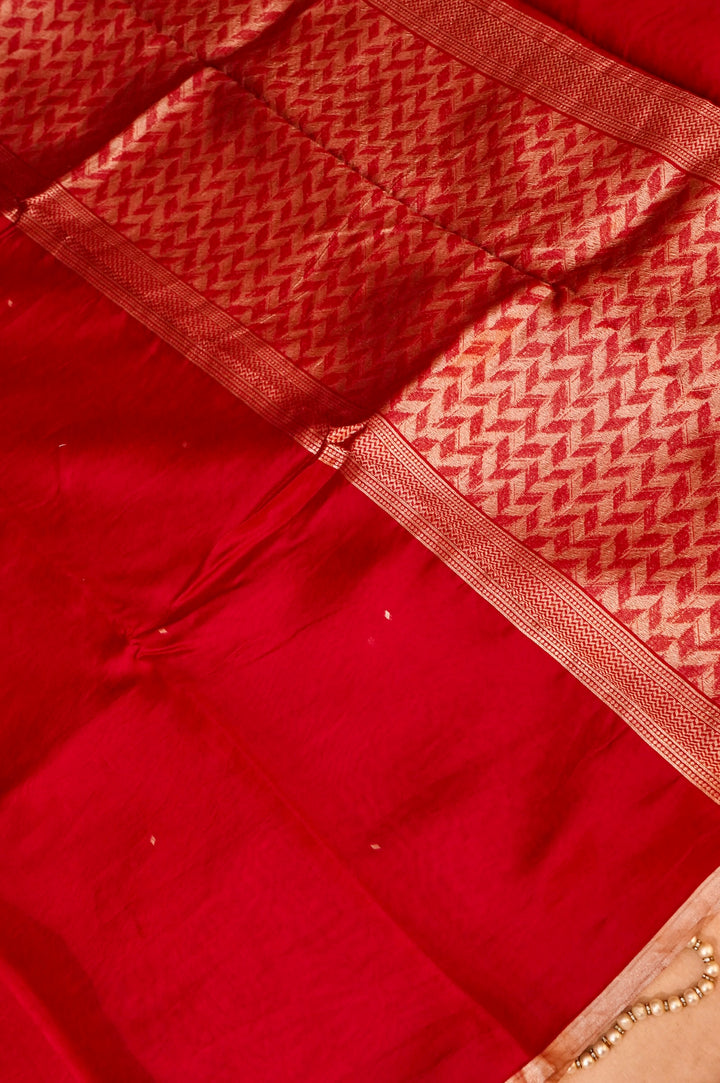 Royal Maroon Grace – Pure Banarasi Handloom Chiniya Silk Saree