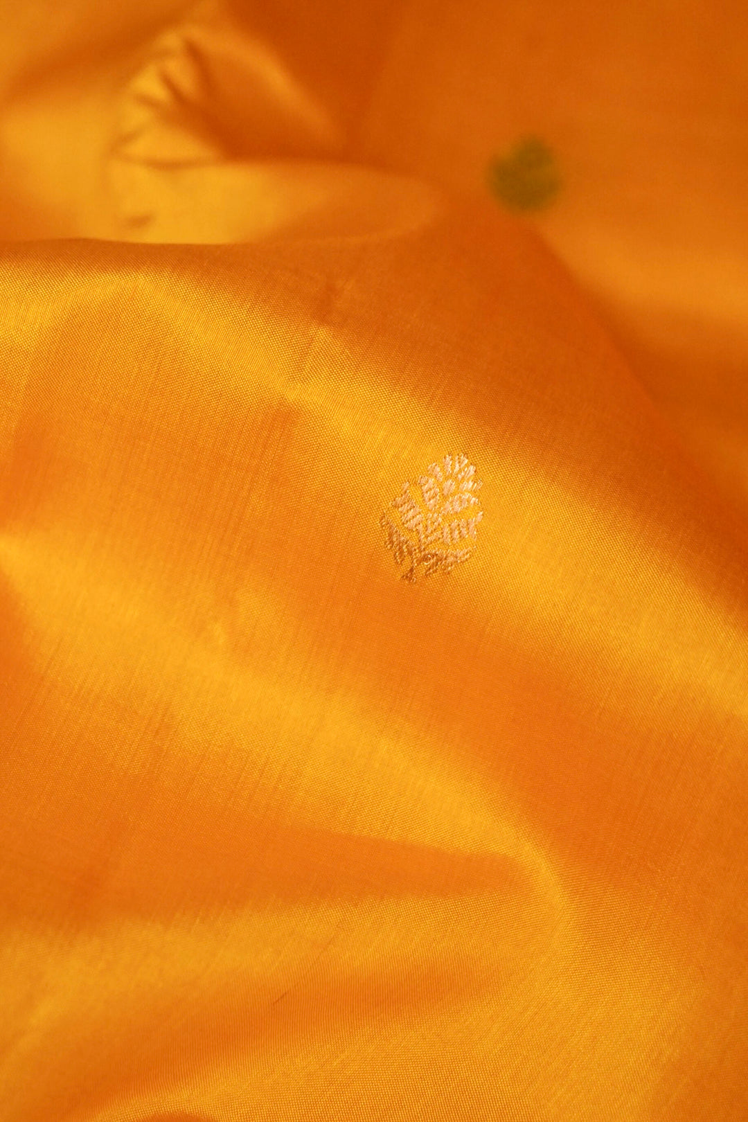 Sonaroopa Yellow Banarasi Pure Katan Silk Butidar Saree with Contrast Border and Pallu View 4