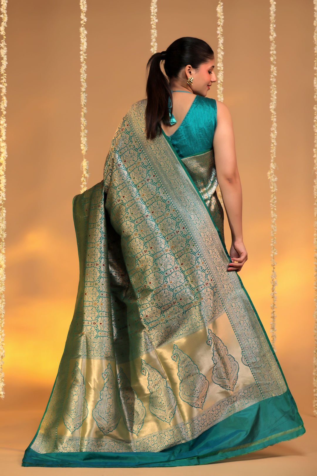 handwoven banarasi pure katan silk meenakari weaving saree back view