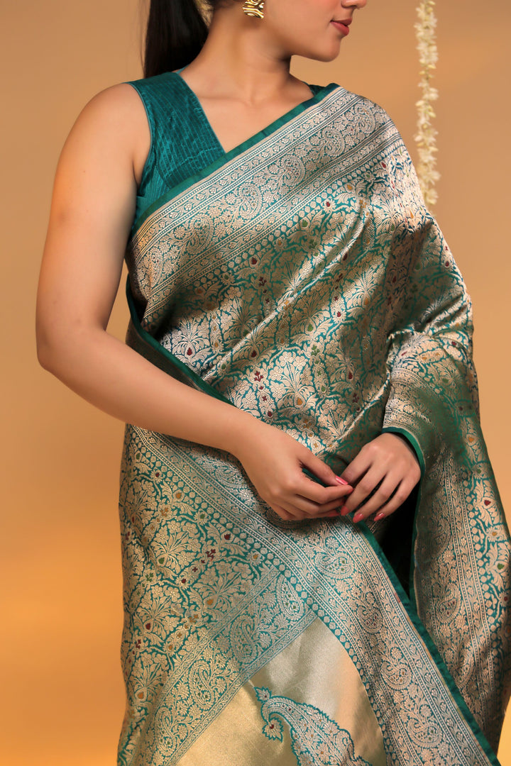 handwoven banarasi pure katan silk meenakari weaving saree closeup view 1