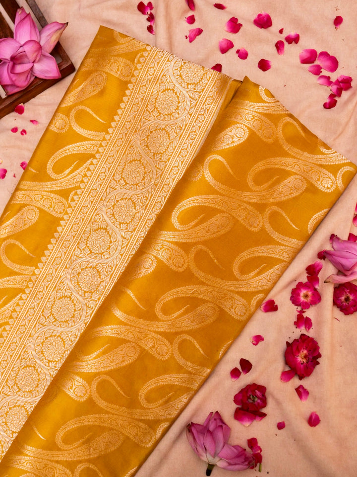 Pure Handloom Banarasi Saga Green Paisley Katan Silk Saree
