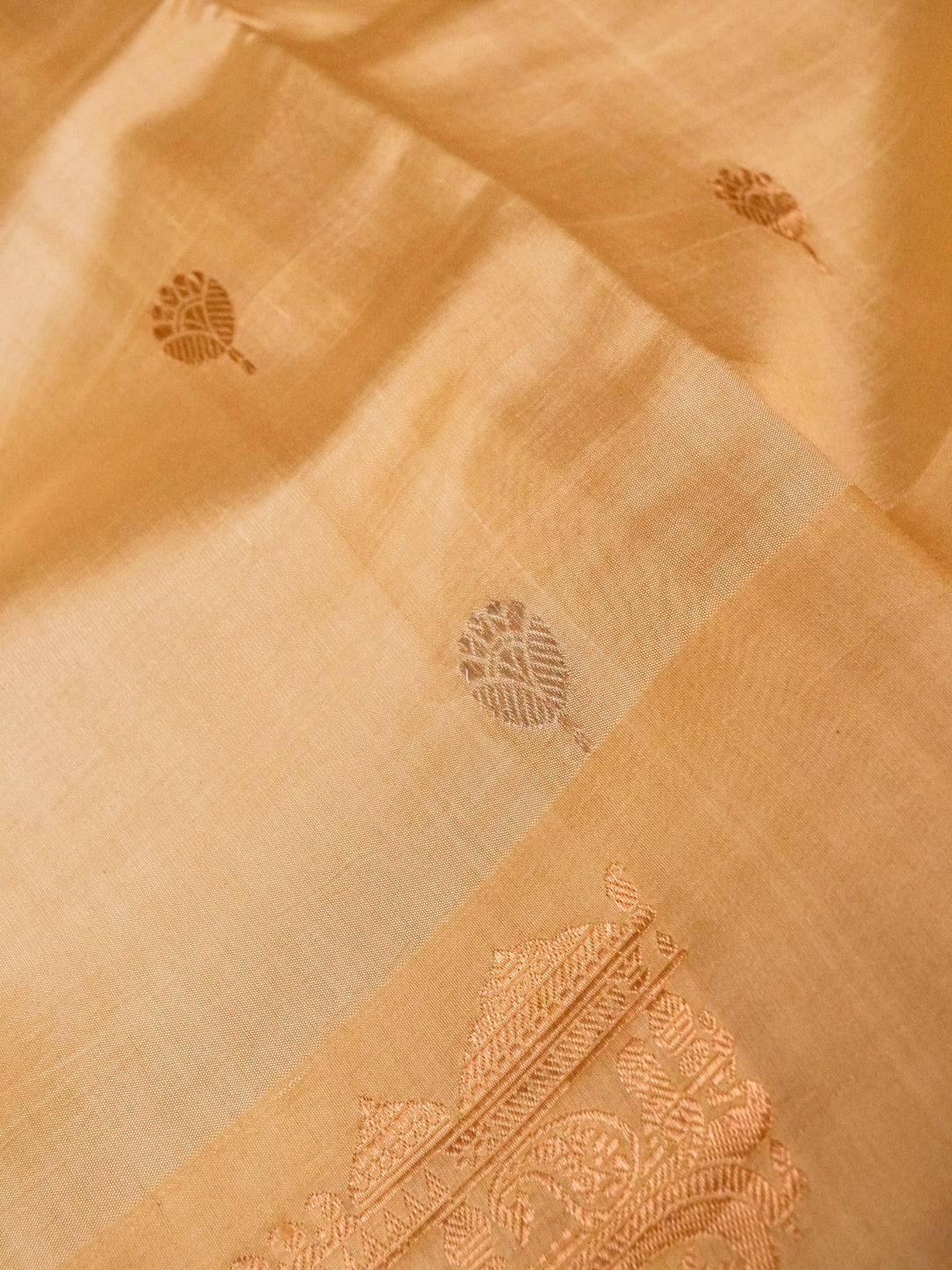 Cream White Pure Silk Saree with Kadwa Soonaroopa Satin Border