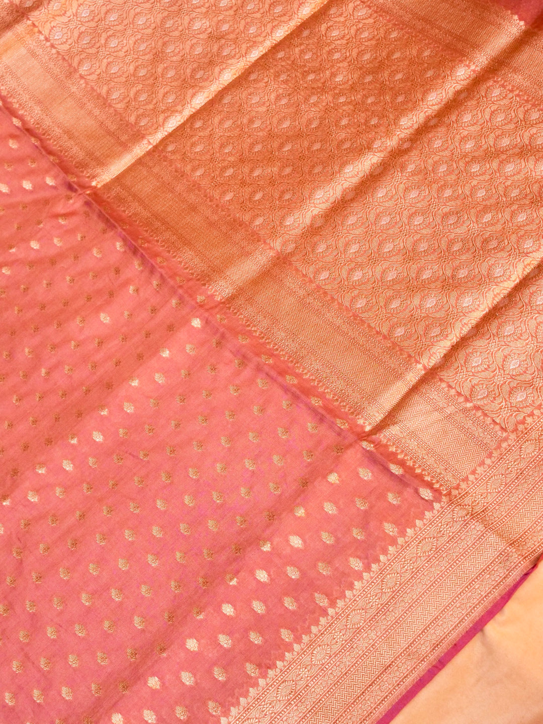 Raw Pink Handloom Saree with Khadwa Woven