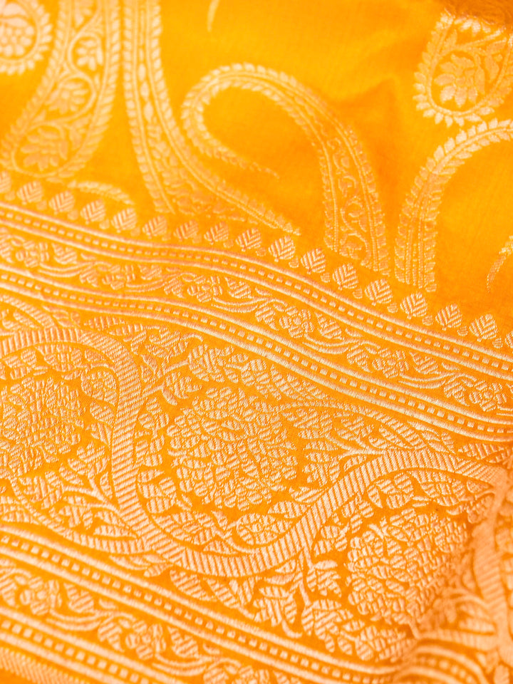 Pure Handloom Banarasi Saga Green Paisley Katan Silk Saree