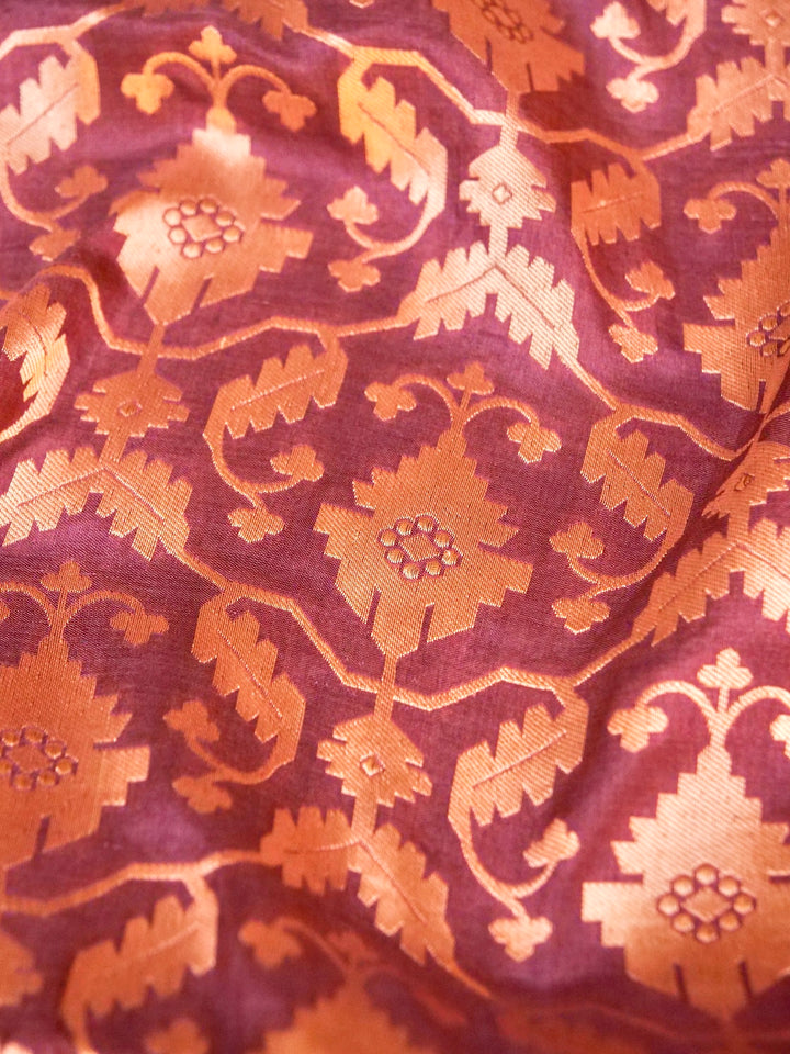 Pure Handloom Banarasi Mauve Jaal Katan Silk Saree