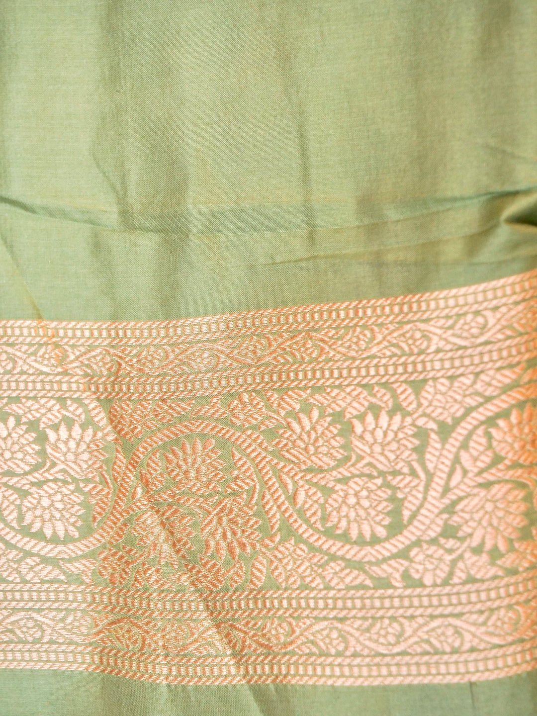 Pure Handloom Banarasi Mint Green Meenakari Floral Jaal Katan Silk Saree