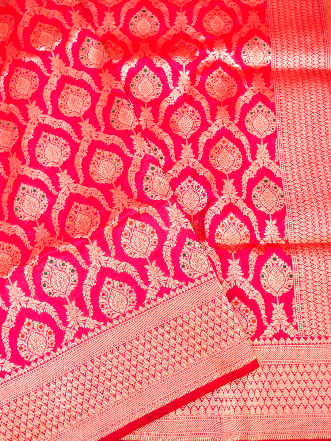 Pure Handloom Banarasi Rani Pink Meenakari Kadwa Boota Katan Silk Saree
