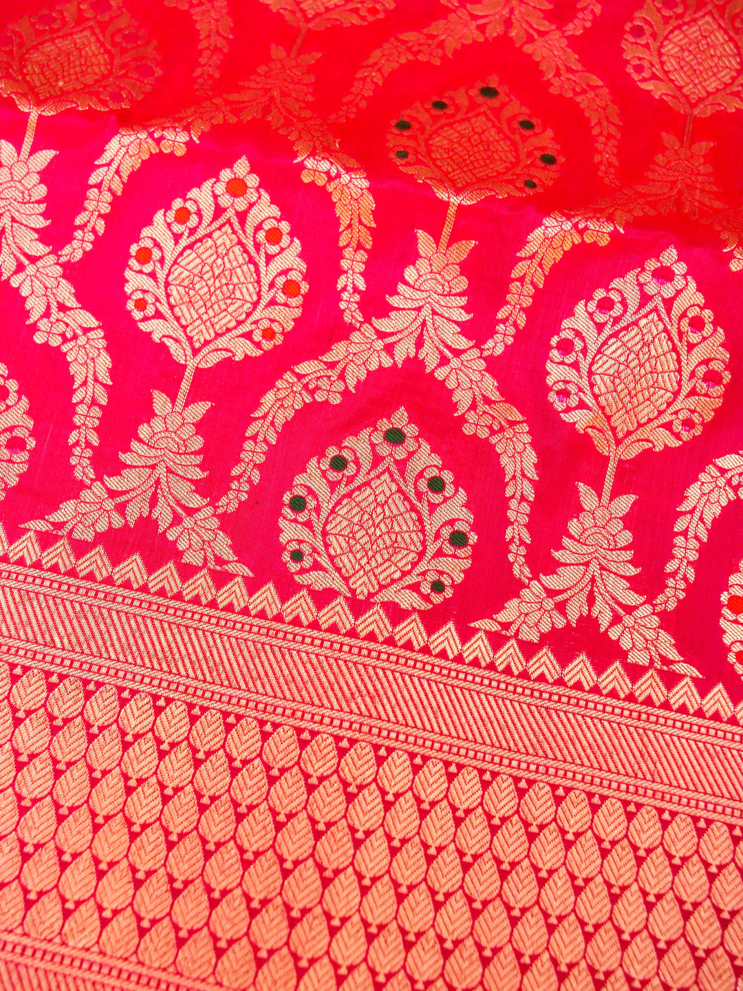Pure Handloom Banarasi Rani Pink Meenakari Kadwa Boota Katan Silk Saree