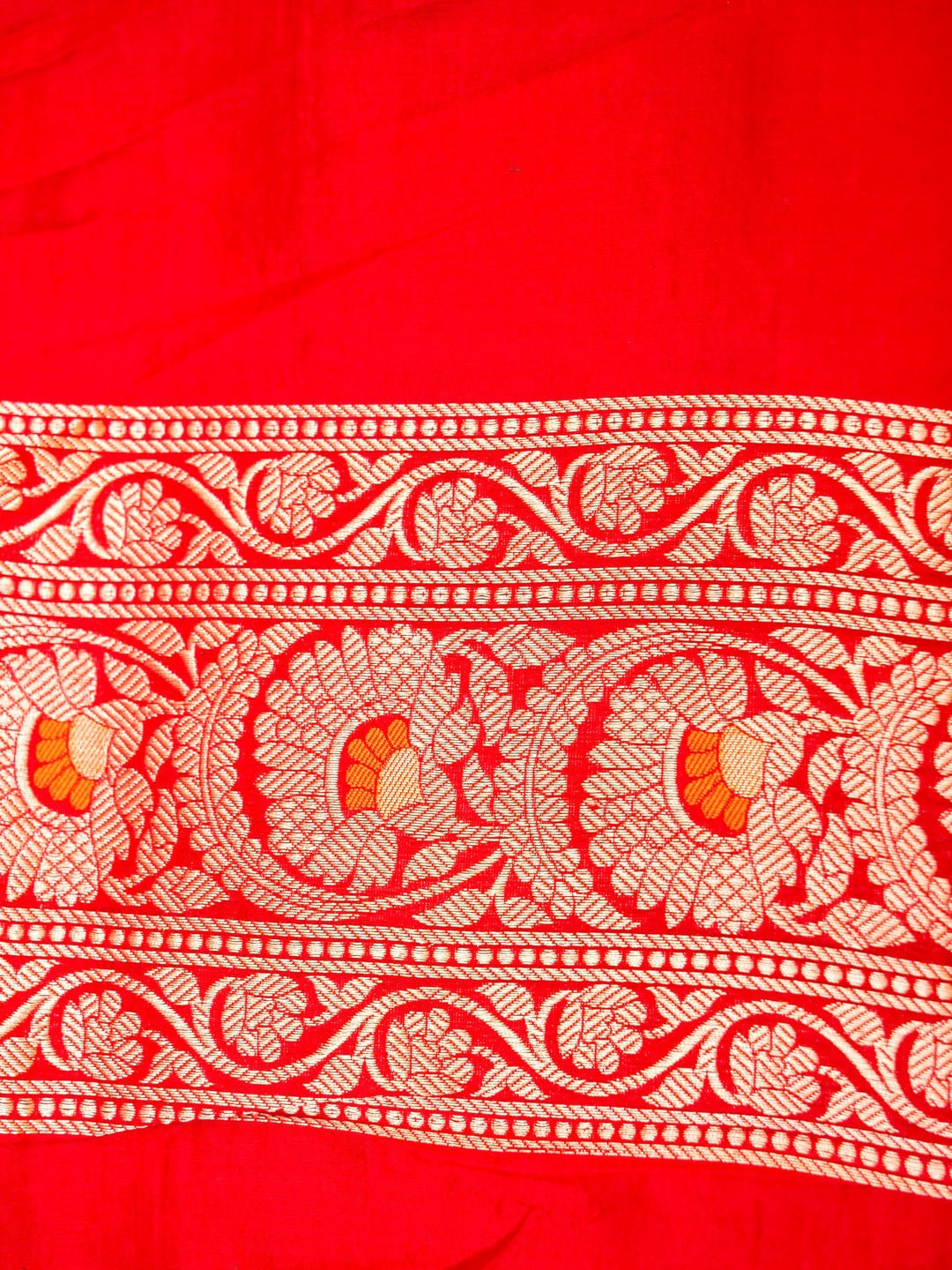 Handloom Banarasi Rich Red Floral Jaal Meenakari Saree