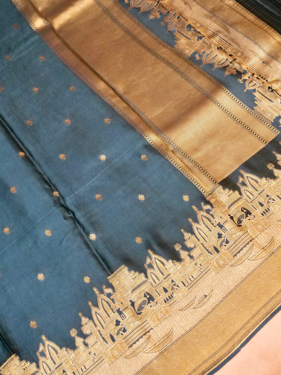 Kashi Pride – Handloom Mashru Silk Saree