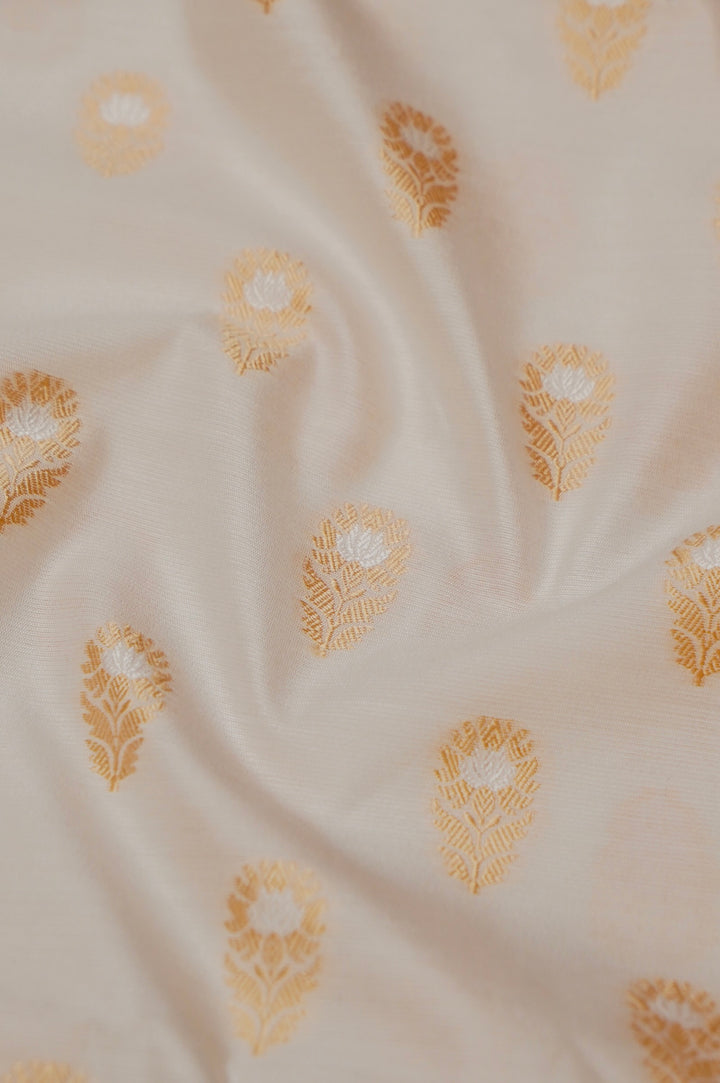 White &amp; Cream Pure Cotton Silk Men&