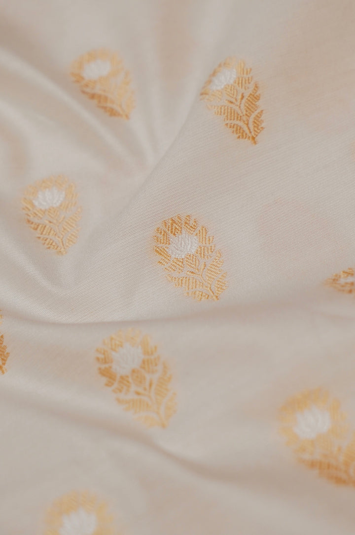 White &amp; Cream Pure Cotton Silk Men&