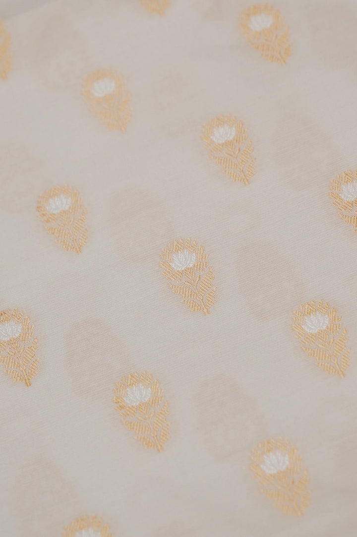 White &amp; Cream Pure Cotton Silk Men&